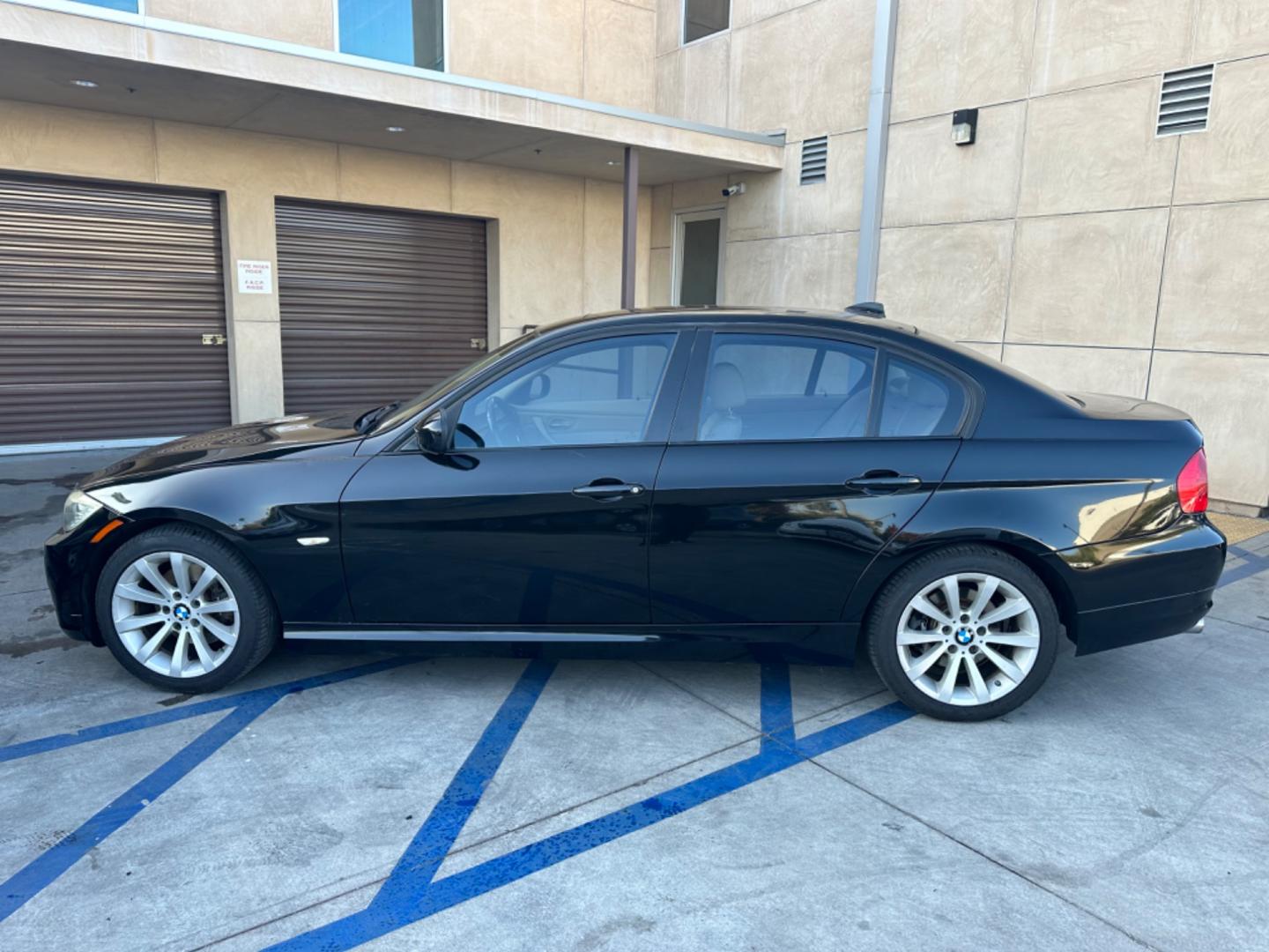 2011 Black /tan BMW 3-Series 328i (WBAPH7C58BE) with an 3.0L L6 DOHC 24V engine, located at 30 S. Berkeley Avenue, Pasadena, CA, 91107, (626) 248-7567, 34.145447, -118.109398 - New Tire! Leather Interior! Looks and Drives Good! Bad credit? We can help! We are the bank. All our cars are thoroughly inspected and reconditioned by our technicians. FREE CARFAX report. Stop by or call to speak with our friendly staff. Whether you have bad credit, no credit, bankruptcy, or repo - Photo#2